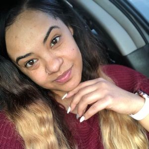 Meet your Posher, Denina